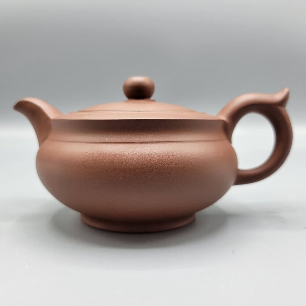 Chinese Hand Thrown Red Clay Terracotta Teapot With Lid 3" Tall